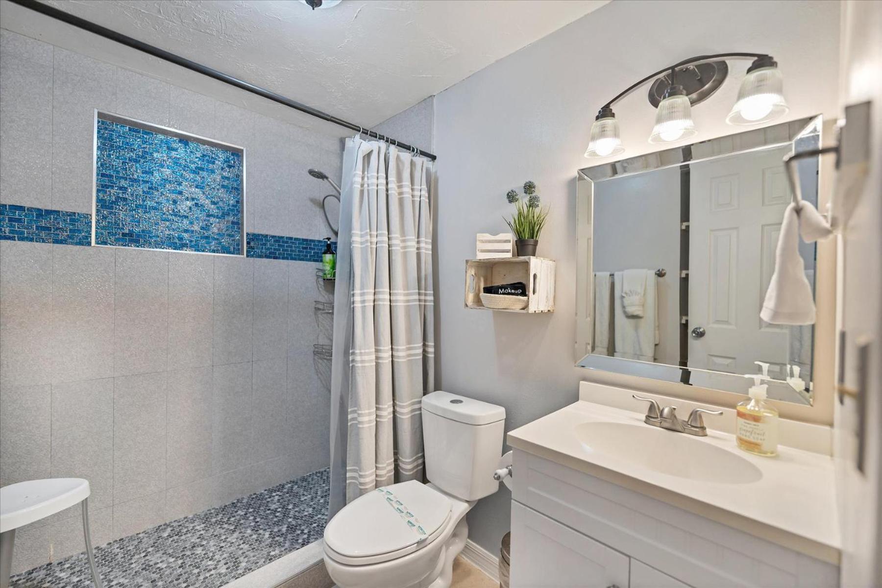 Beach Cottage With Heated Pool Just Off Siesta Key Sarasota Dış mekan fotoğraf